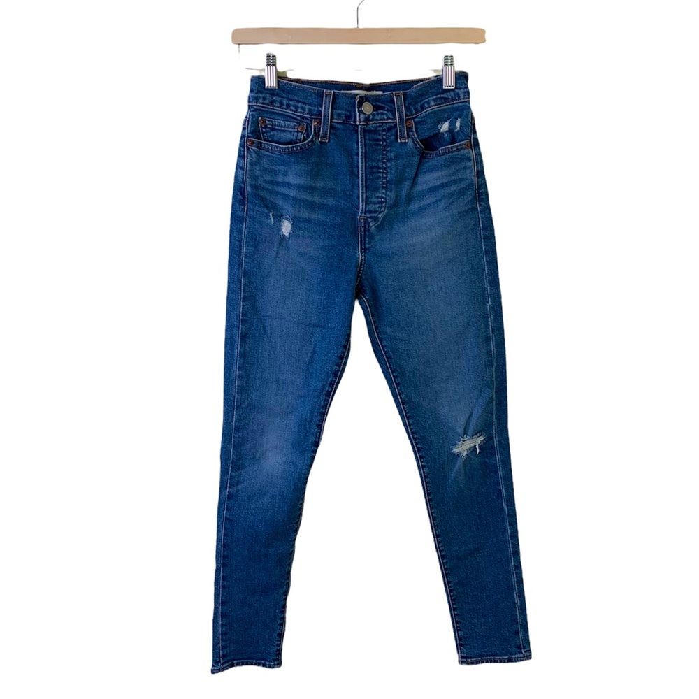 Levi Strauss Wedgie Skinny Jeans Distressed in Size 26